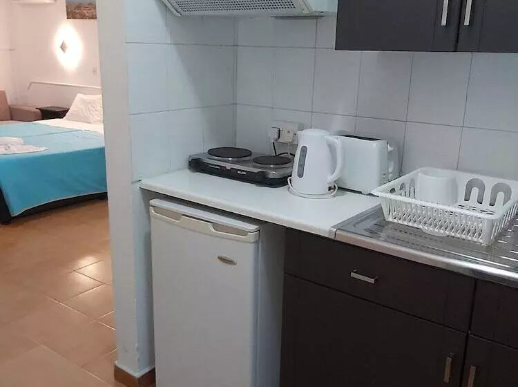 A Maos Hotel Apartments