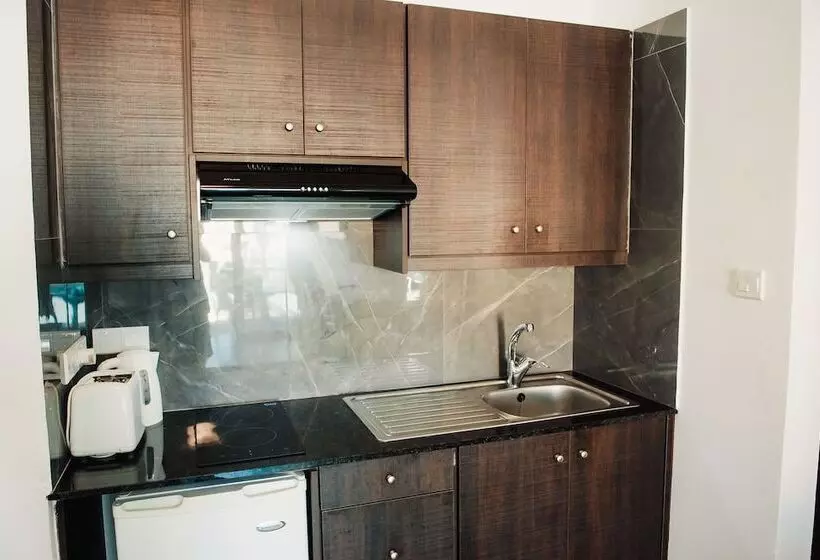 A Maos Hotel Apartments