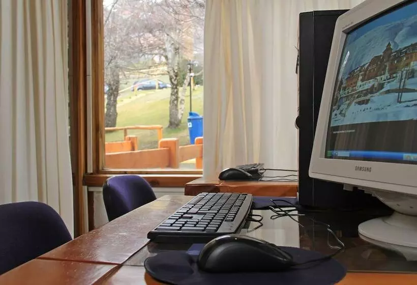 هتل Catedral Ski & Wellness