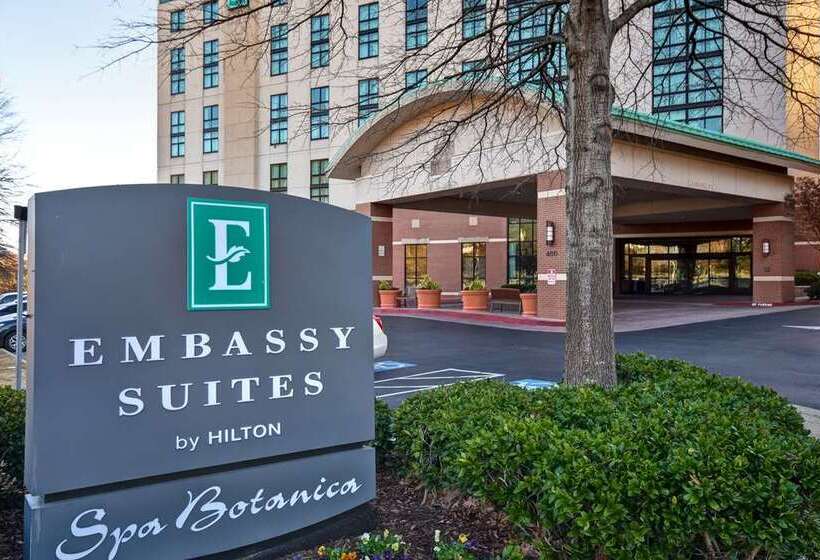 בית מלון כפרי Embassy Suites By Hilton At Hot Springs Convention Center