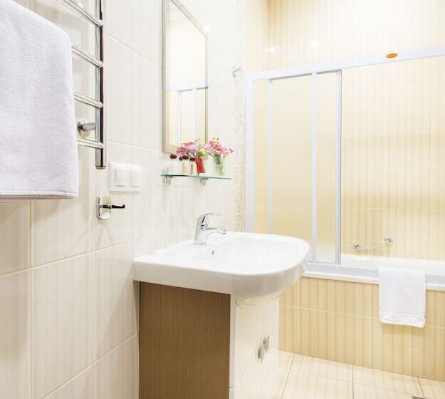 Greguar Hotel By Uhm