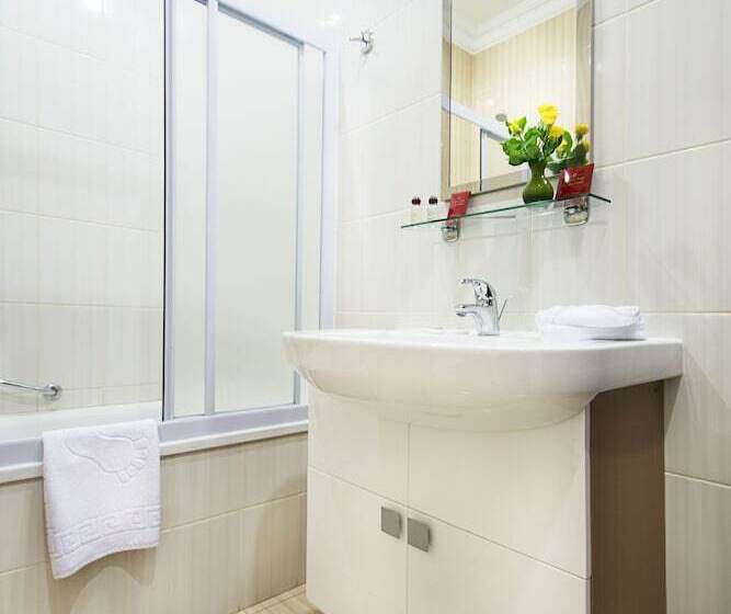 Greguar Hotel By Uhm