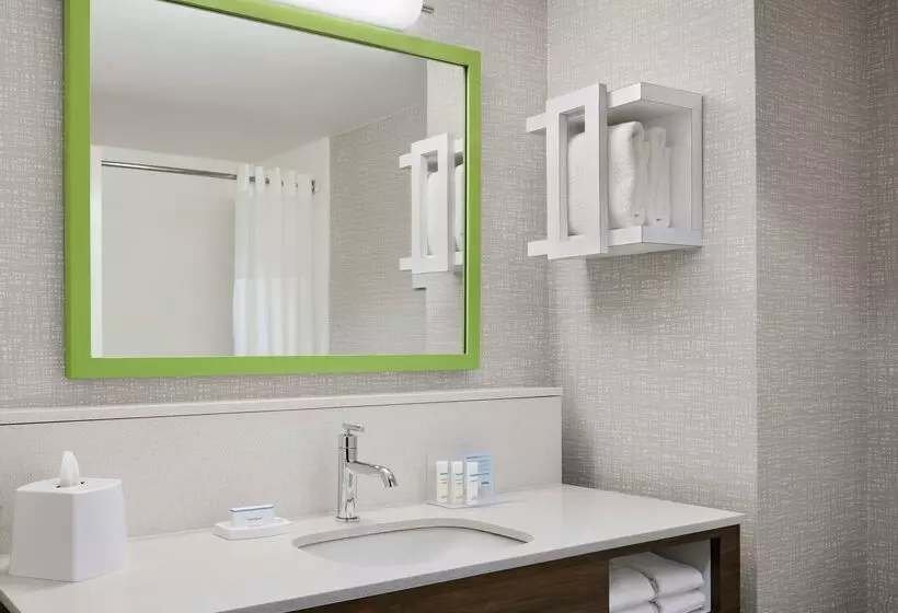 Hampton Inn & Suites New Haven   South   West Haven