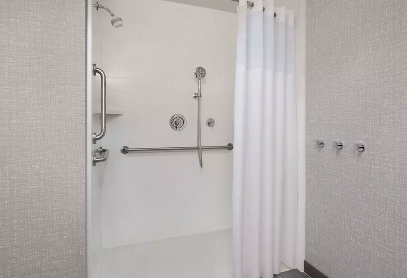 Hampton Inn & Suites New Haven   South   West Haven