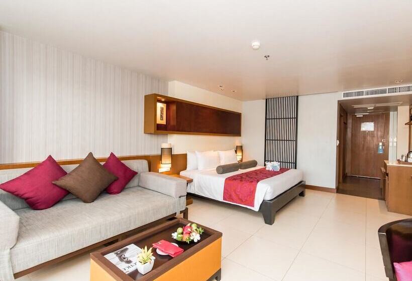 Ashlee Hub Hotel Patong