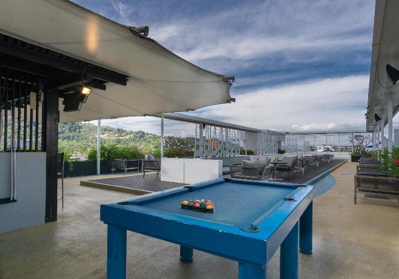 Ashlee Hub Hotel Patong