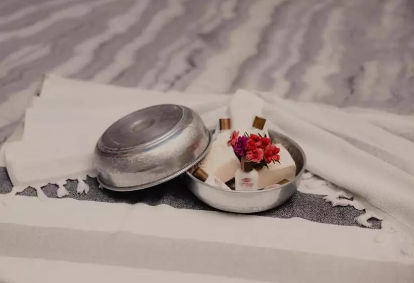 فندق Cappadocia Cave Suites