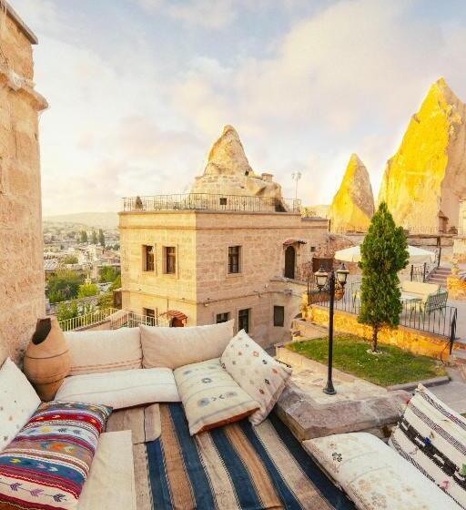 בית מלון כפרי Cappadocia Cave Suites