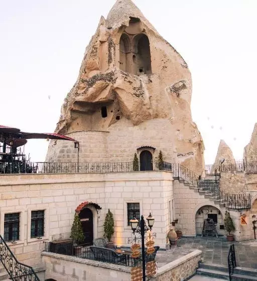 فندق Cappadocia Cave Suites
