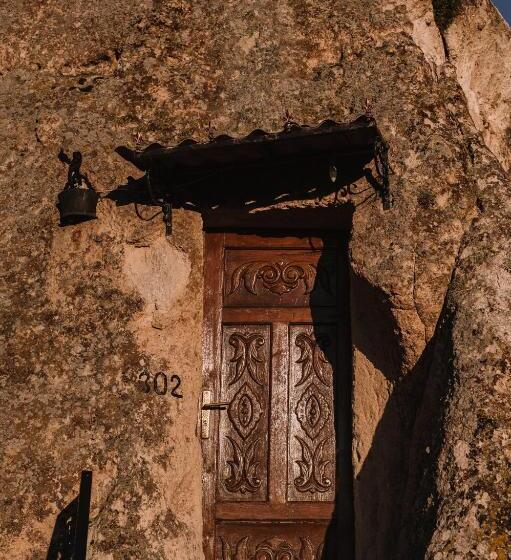 בית מלון כפרי Cappadocia Cave Suites