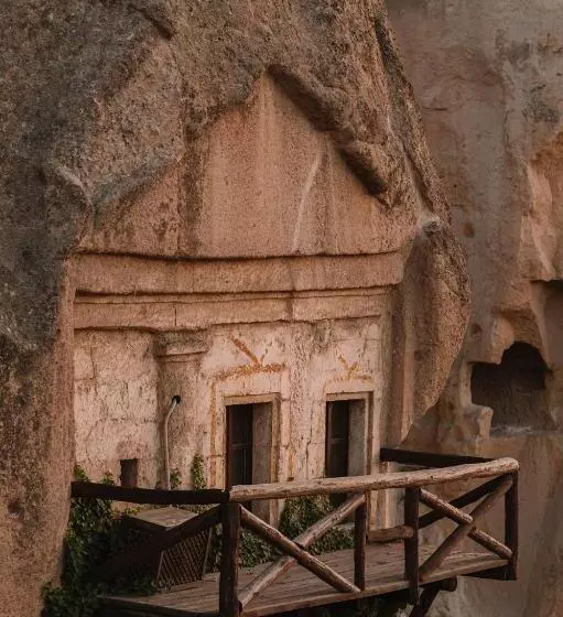 فندق Cappadocia Cave Suites