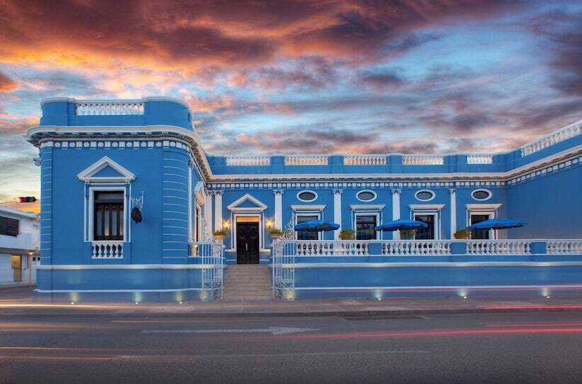 Отель Casa Azul Monumento Historico