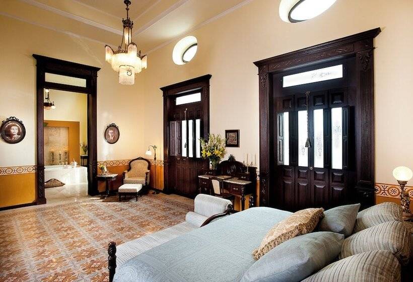 Отель Casa Azul Monumento Historico