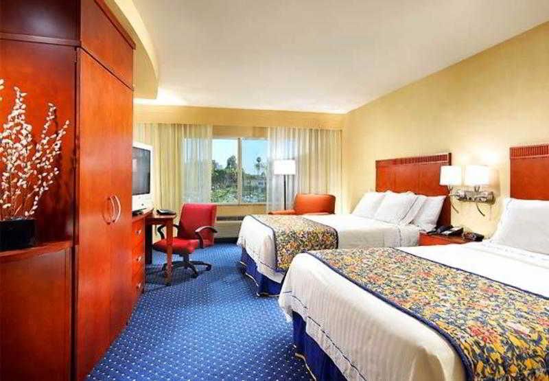 בית מלון כפרי Courtyard By Marriott Sacramento Cal Expo