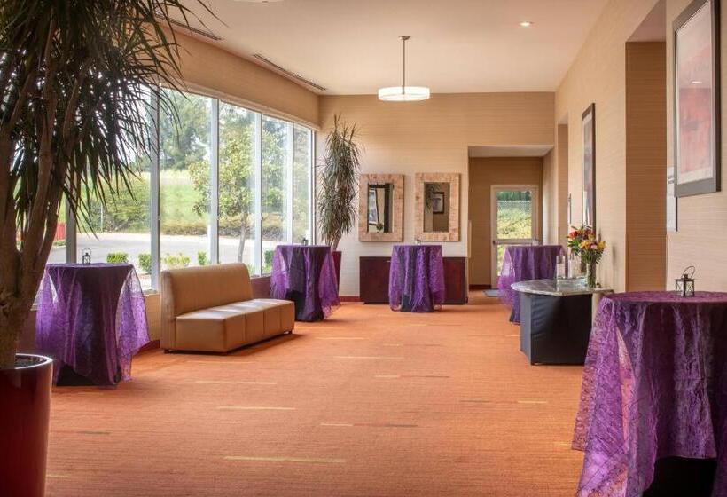 בית מלון כפרי Courtyard By Marriott Sacramento Cal Expo