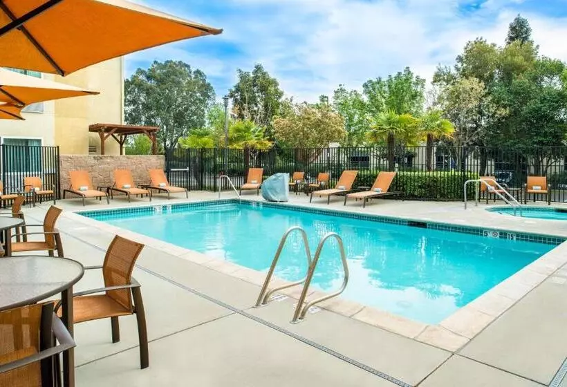 酒店 Courtyard By Marriott Sacramento Cal Expo