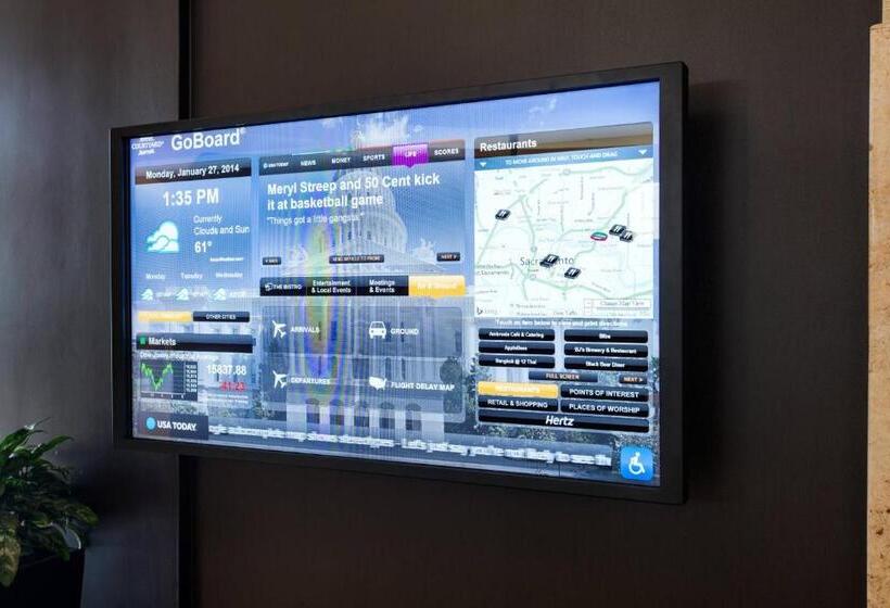 בית מלון כפרי Courtyard By Marriott Sacramento Cal Expo