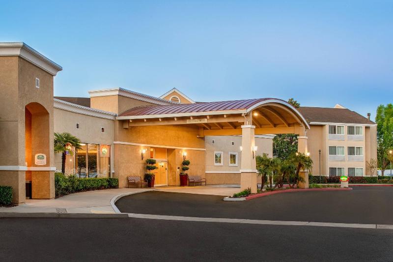 בית מלון כפרי Courtyard By Marriott Sacramento Cal Expo