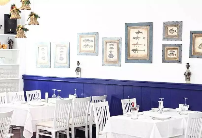 Cratos Premium Hotel Casino & Spa