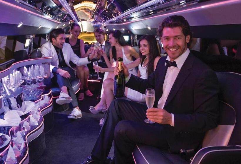 Cratos Premium Hotel Casino & Spa