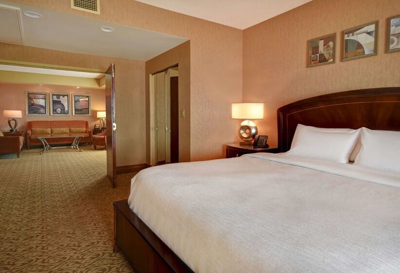 בית מלון כפרי Embassy Suites By Hilton At Hot Springs Convention Center