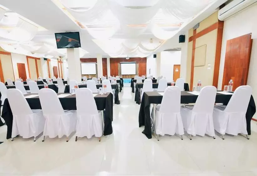 Szálloda Glory Place