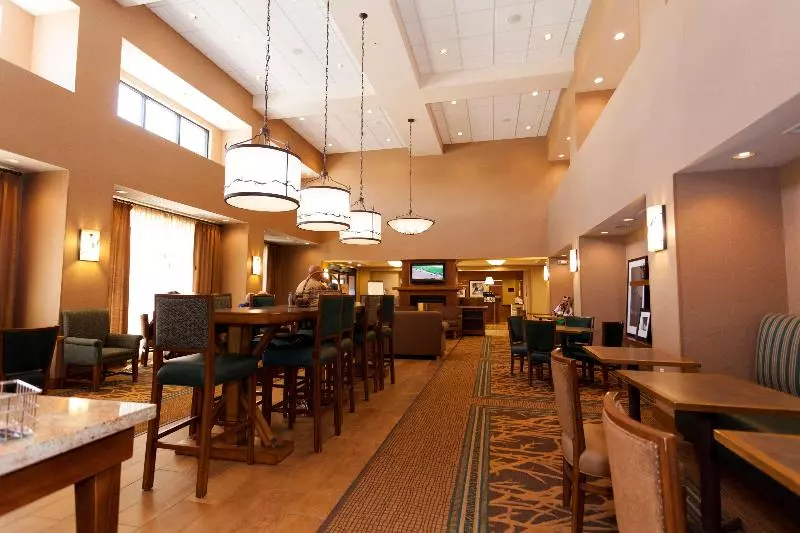 酒店 Hampton Inn & Suites Riverton