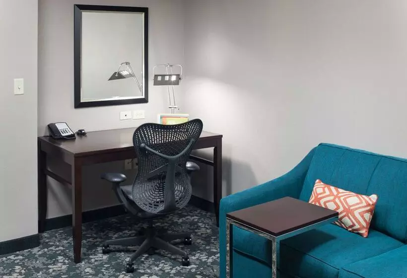 Отель Hilton Garden Inn Cincinnati/mason