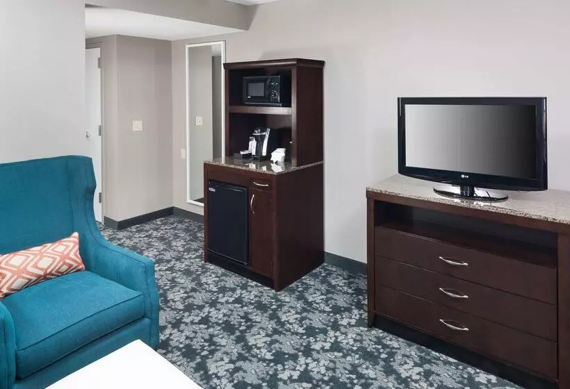 Отель Hilton Garden Inn Cincinnati/mason