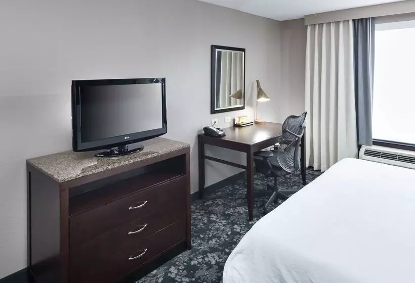 Отель Hilton Garden Inn Cincinnati/mason