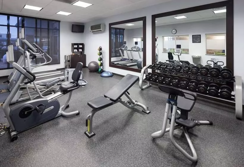 Отель Hilton Garden Inn Cincinnati/mason