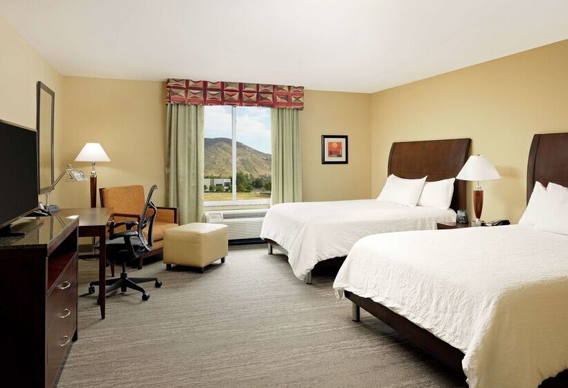 Отель Hilton Garden Inn Fontana