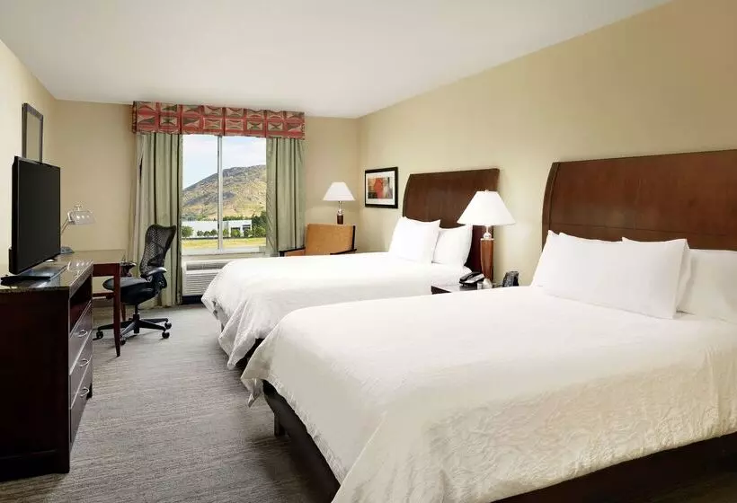 酒店 Hilton Garden Inn Fontana