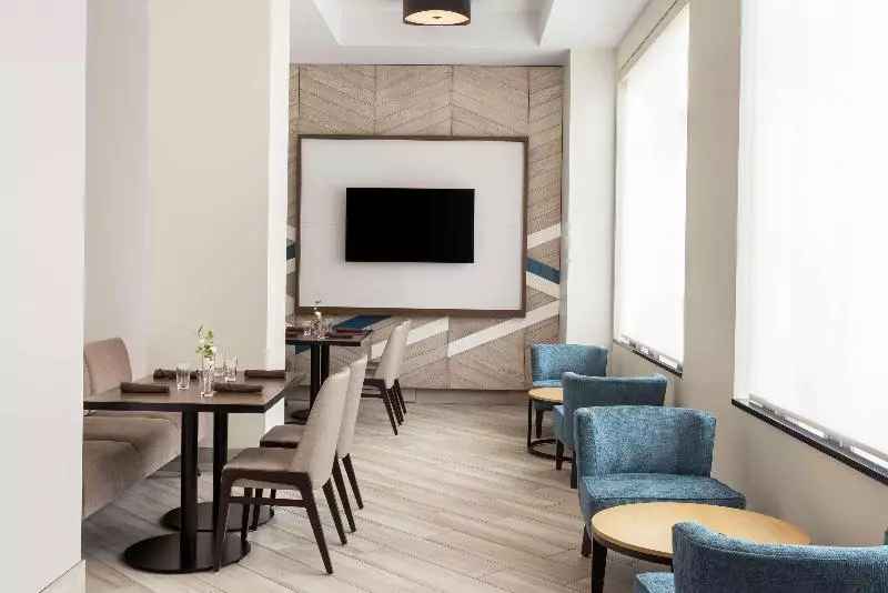 فندق Hilton Garden Inn Minneapolis Downtown