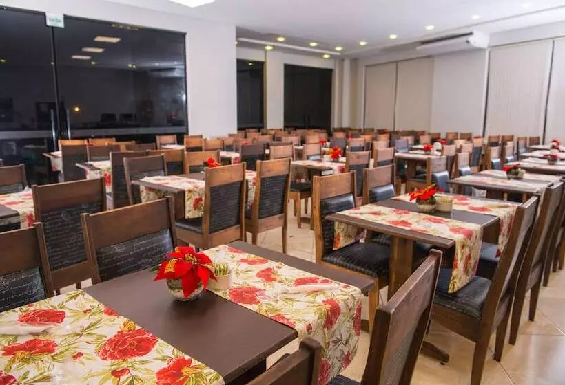 Otel Iguassu Express