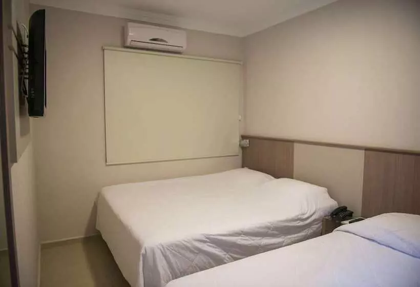 Otel Iguassu Express