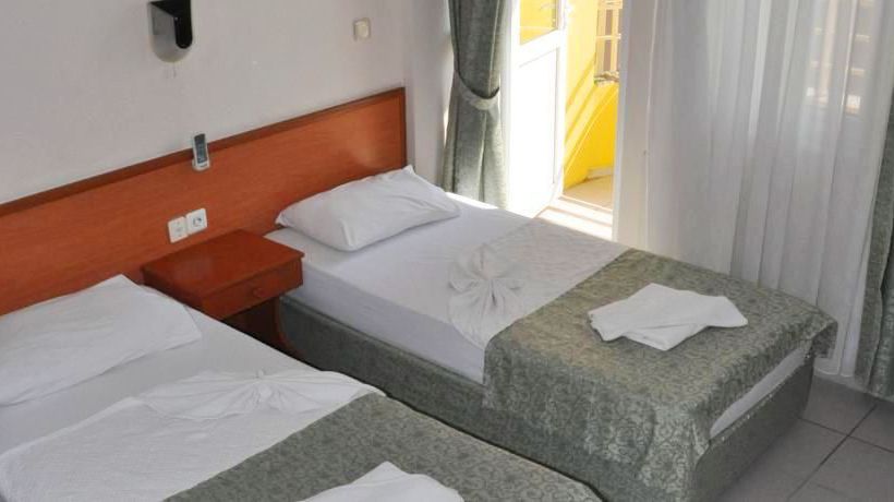 בית מלון כפרי kleopatra Alis