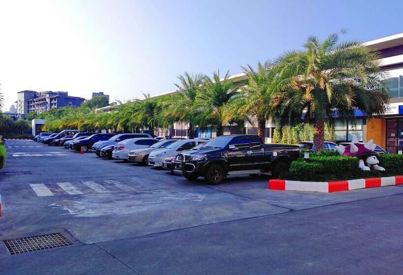 酒店 Marble Garden View Pattaya