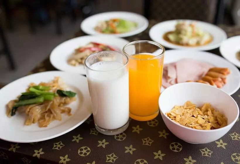 בית מלון כפרי Marble Garden View Pattaya