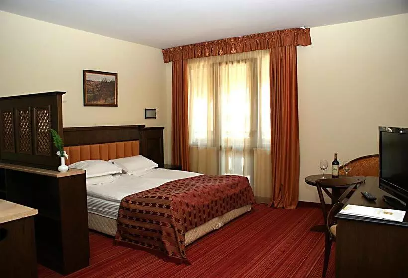 Mpm Hotel Sport Ski In, Ski Out