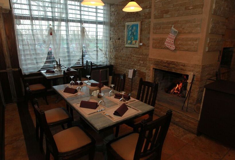 Mpm Hotel Sport Ski In, Ski Out