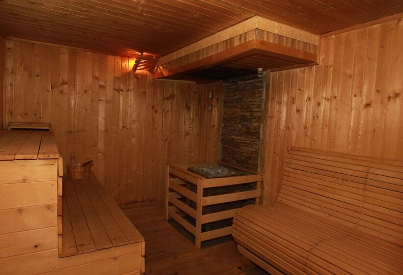 Mpm Hotel Sport Ski In, Ski Out