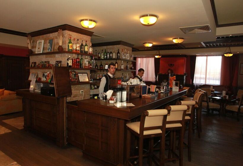 Mpm Hotel Sport Ski In, Ski Out