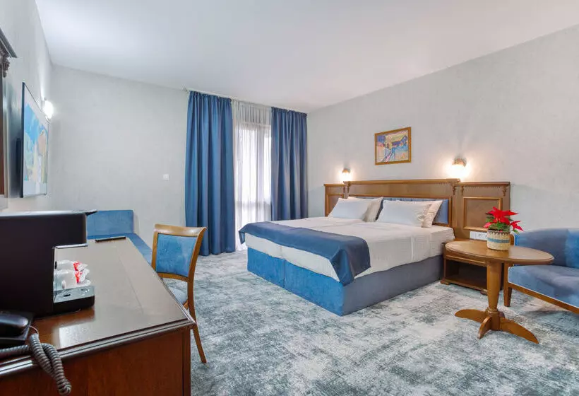 Mpm Hotel Sport Ski In, Ski Out