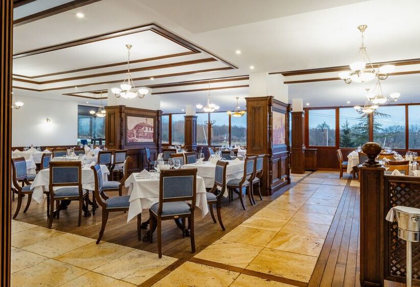 Mpm Hotel Sport Ski In, Ski Out