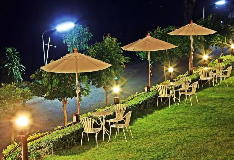 هتل Namkhong Riverside