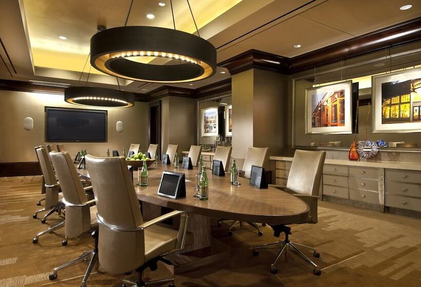 فندق Omni Dallas