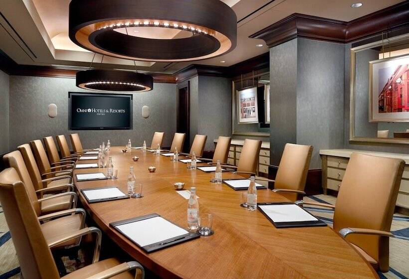 فندق Omni Dallas