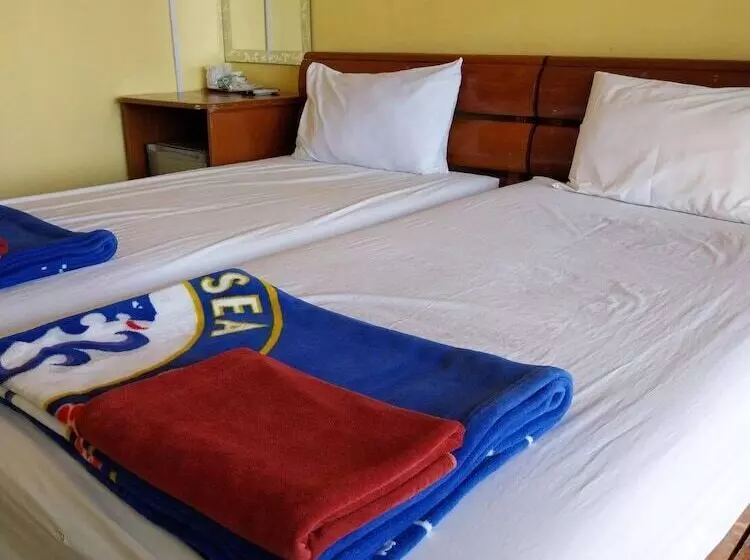 Hotel Phi Phi Sand Sea View Resort