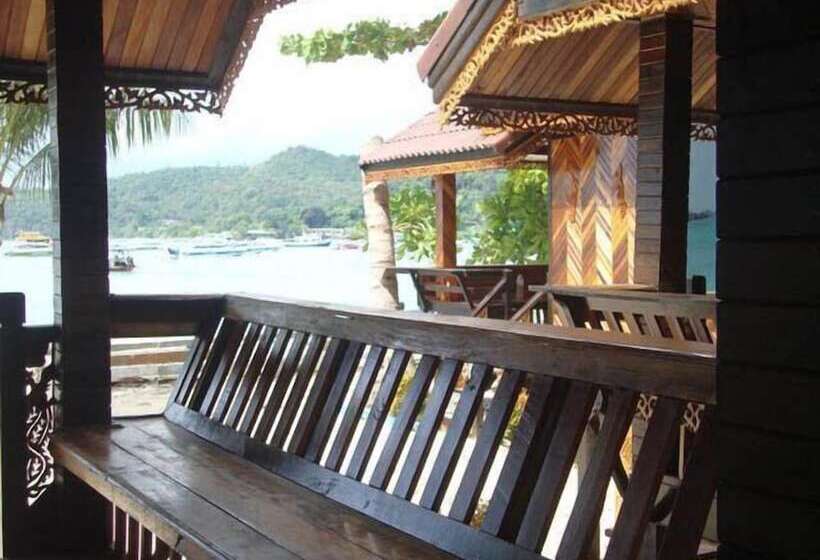בית מלון כפרי Phi Phi Sand Sea View Resort
